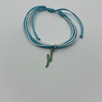 Keuka Vida String Bracelet