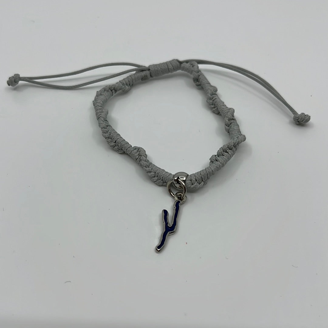 Keuka Vida Twist String Bracelet