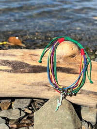 Keuka Vida Rainbow String Bracelet